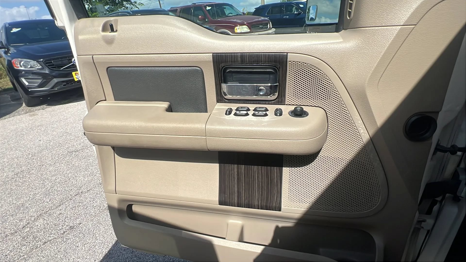 Used 2008 Ford F150 Limited RWD image 24