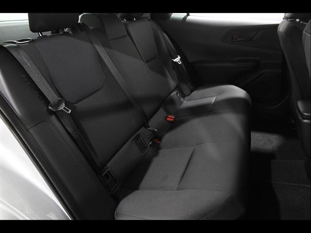 Used 2026 Toyota Prius LE AWD/4WD image 19