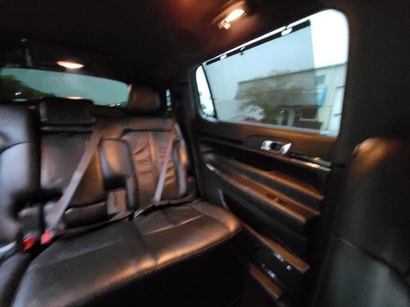 Used 2013 Lincoln MKT Limo AWD image 57