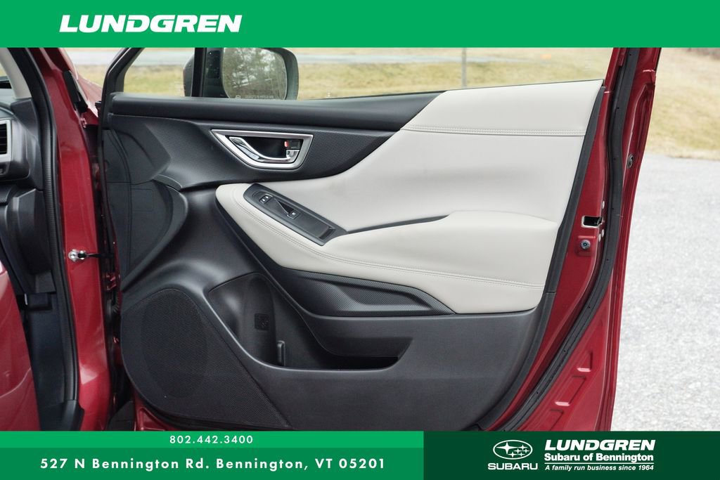Used 2023 Subaru Forester Premium AWD/4WD image 8