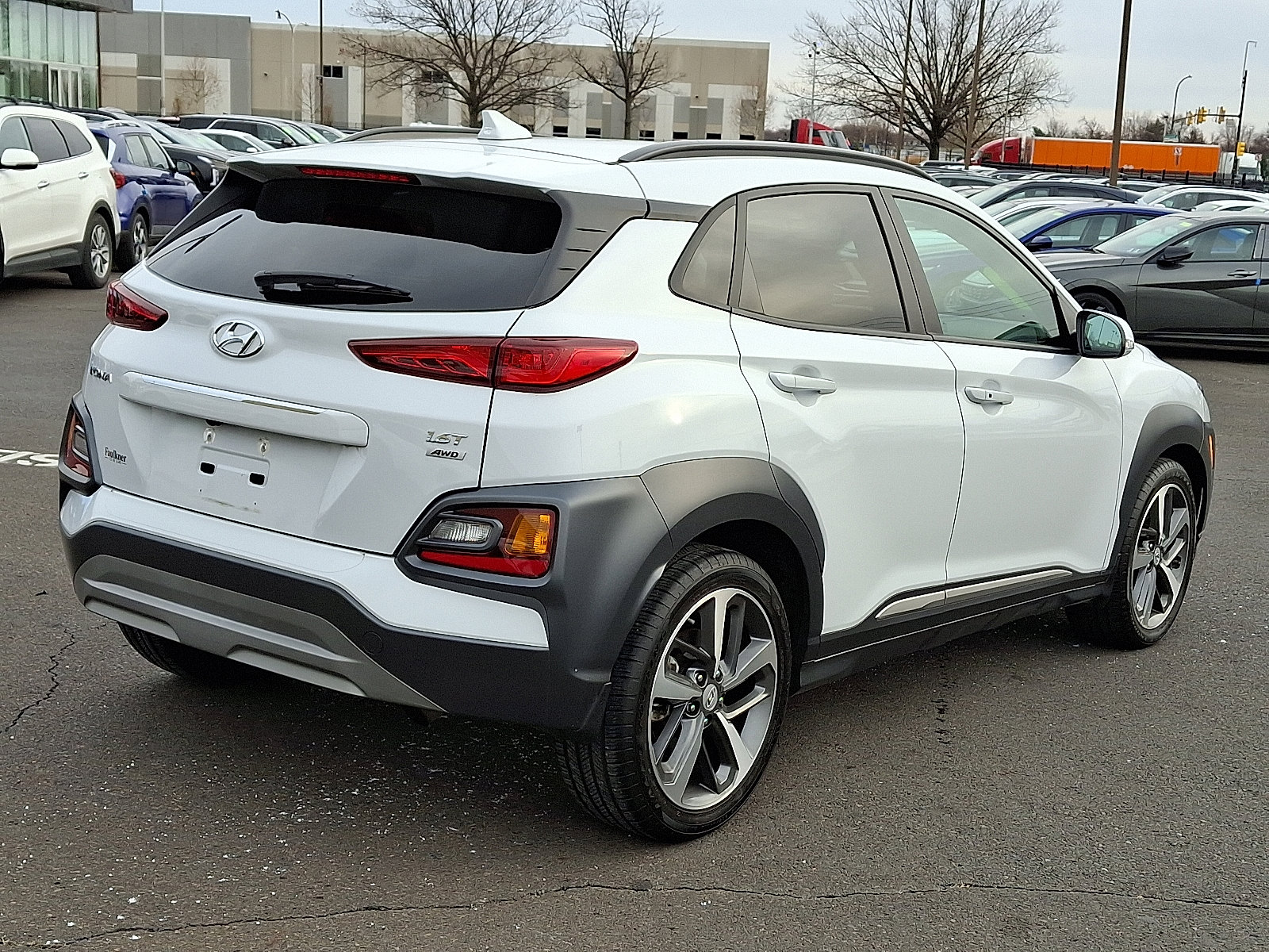 Certified 2021 Hyundai Kona Limited w/ Cargo Package image 6