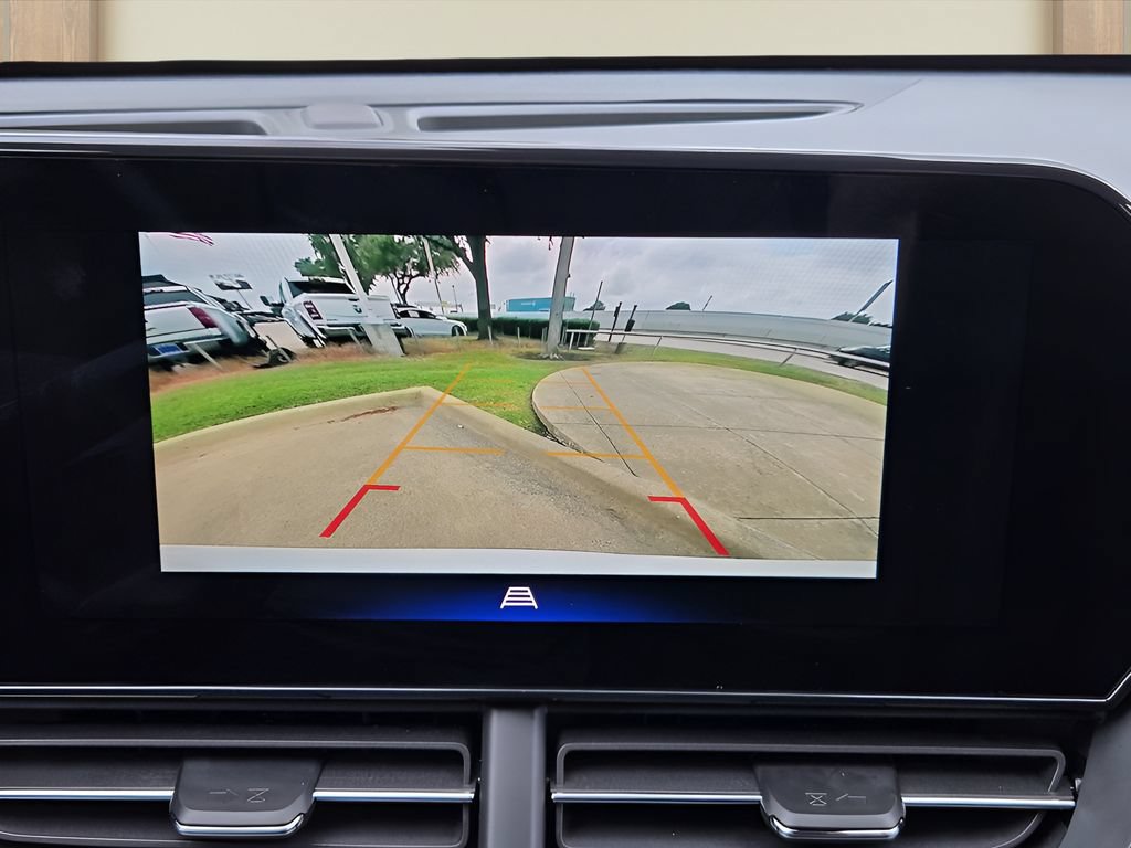 Used 2024 Chevrolet Trax LT w/ Driver Confidence Package FWD image 15