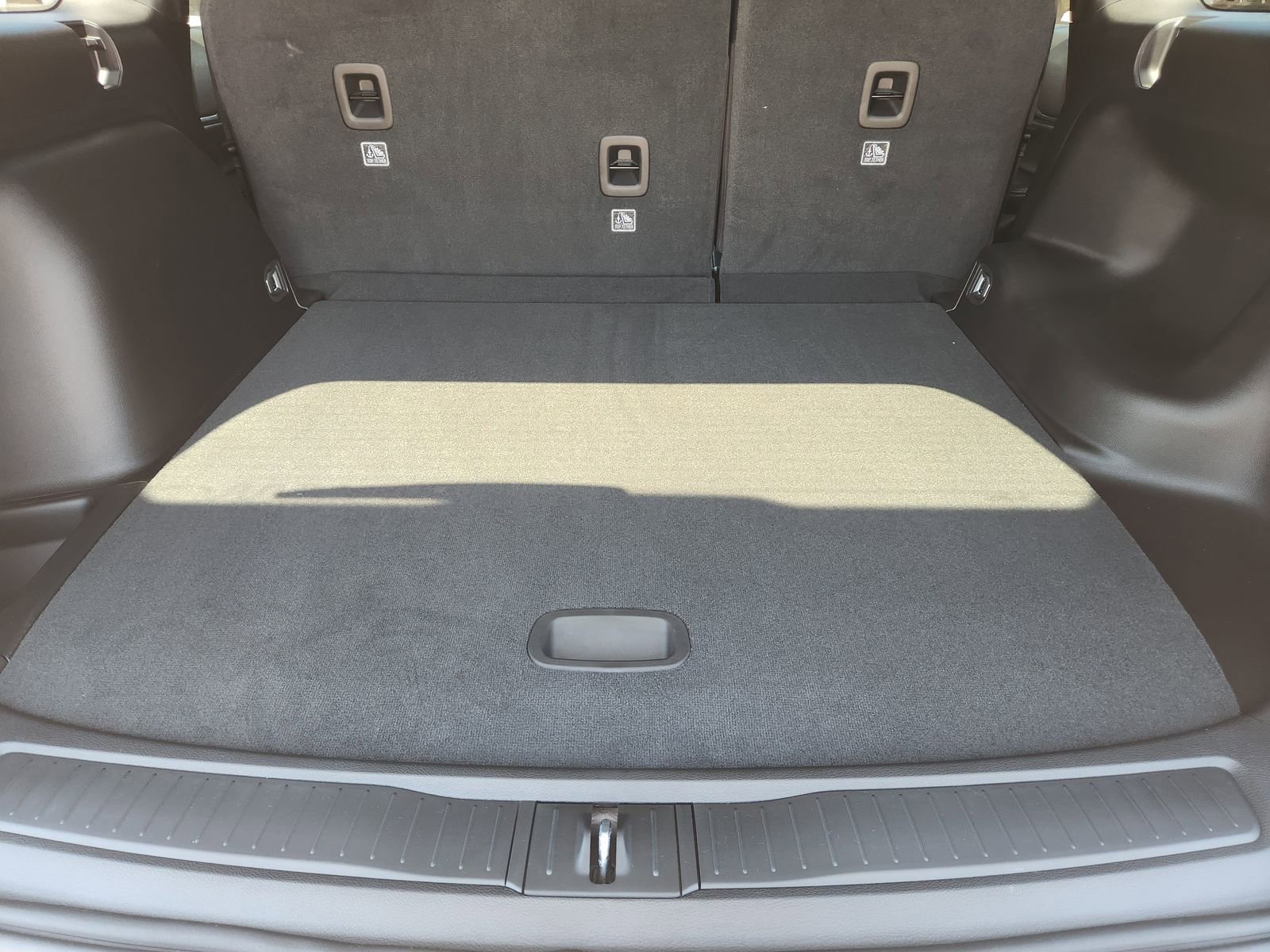 New 2025 Jeep Grand Cherokee Altitude image 23