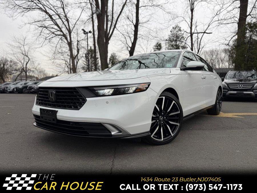 Used 2024 Honda Accord Touring image 2