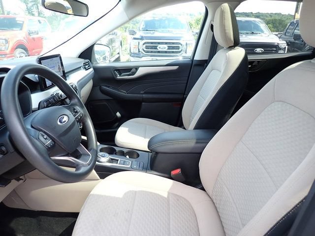 Used 2022 Ford Escape SE AWD/4WD image 16