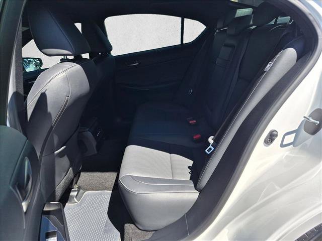 Certified 2025 Lexus IS 300 F Sport RWD image 16