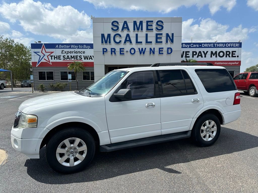 Used 2010 Ford Expedition XLT image 1