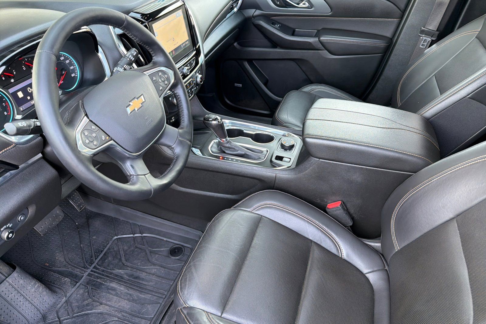 Used 2020 Chevrolet Traverse Premier w/ Redline Edition image 9
