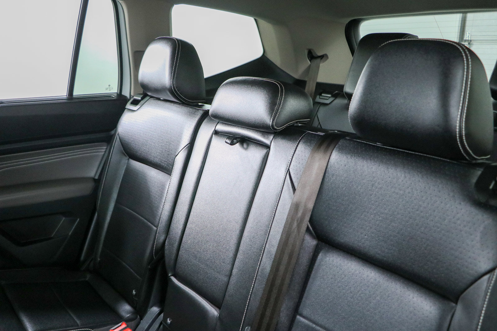 Used 2022 Volkswagen Atlas SE FWD image 24