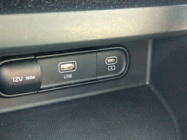 Certified 2024 Kia Seltos S FWD image 19