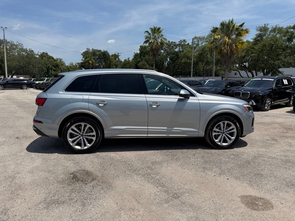 Used 2025 Audi Q7 3.0T Premium Plus AWD/4WD image 7