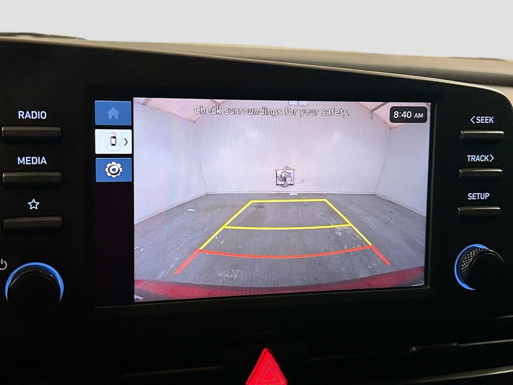 Used 2025 Hyundai Elantra Sport FWD image 11