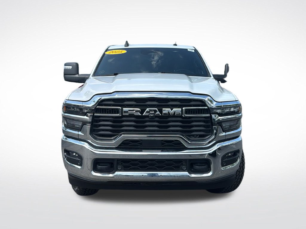 Used 2025 RAM 2500 Big Horn AWD/4WD image 2