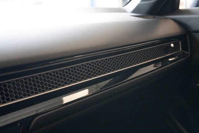 Used 2025 Honda Civic Sport image 37