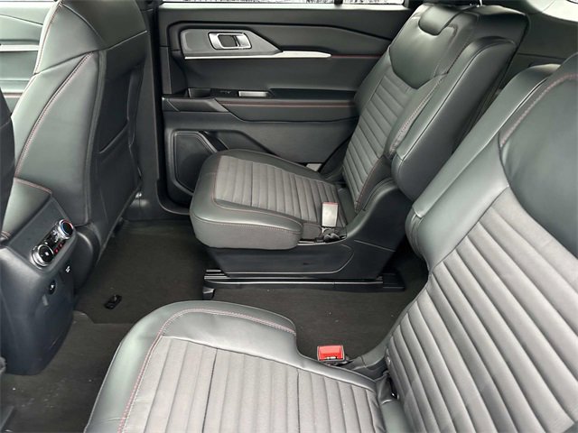 New 2026 Ford Explorer ST-Line w/ ST-Line Street Pack image 20