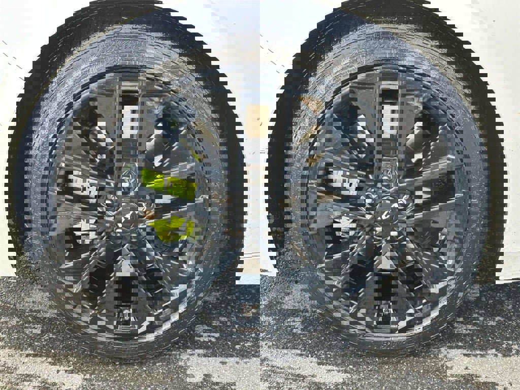 Certified 2025 Kia K5 GT w/ GT1 Package image 11