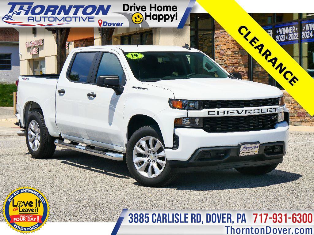 Used 2019 Chevrolet Silverado 1500 Custom w/ Custom Value Package AWD/4WD image 1