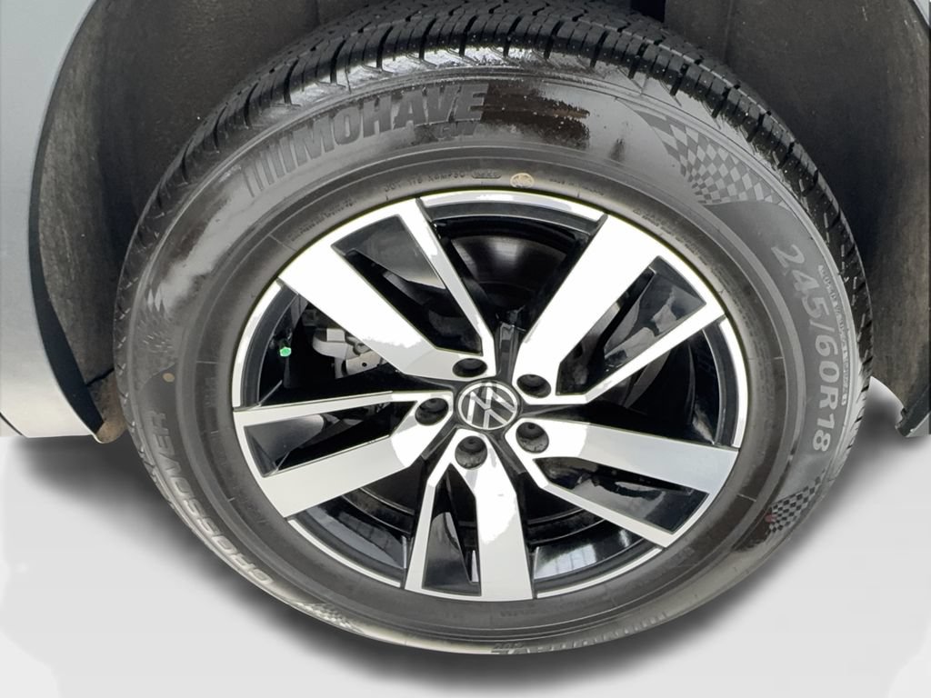 Used 2023 Volkswagen Atlas SE FWD image 12