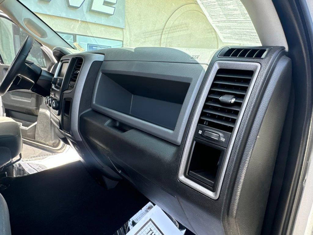 Used 2018 RAM 1500 Express image 26