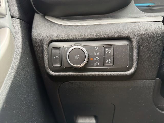 Certified 2021 Ford Explorer XLT w/ Equipment Group 202A image 26