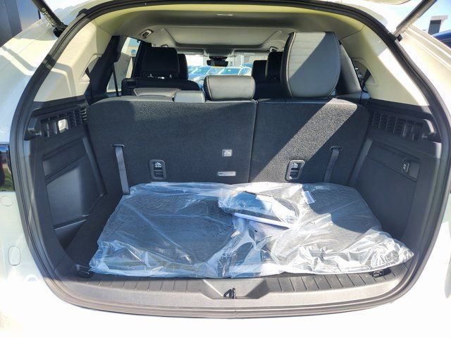 New 2025 MAZDA CX-90 3.3 Turbo w/ Premium Sport Pkg AWD/4WD image 6