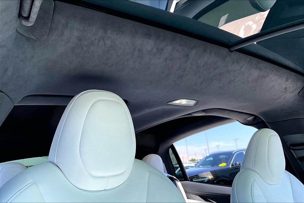 Used 2020 Tesla Model X Long Range AWD/4WD image 21
