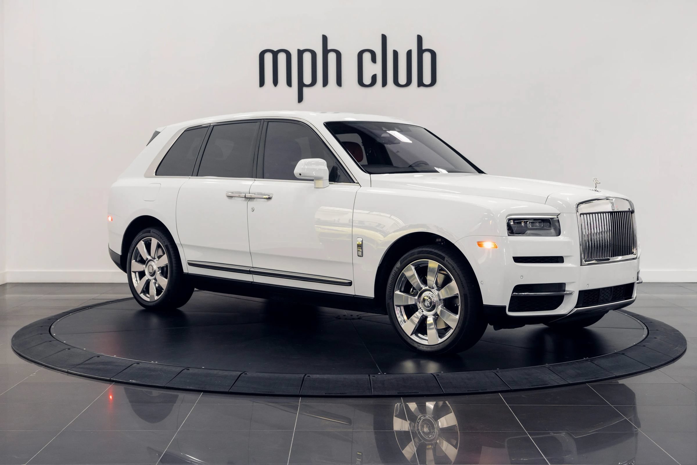 Used 2021 Rolls-Royce Cullinan AWD/4WD image 5