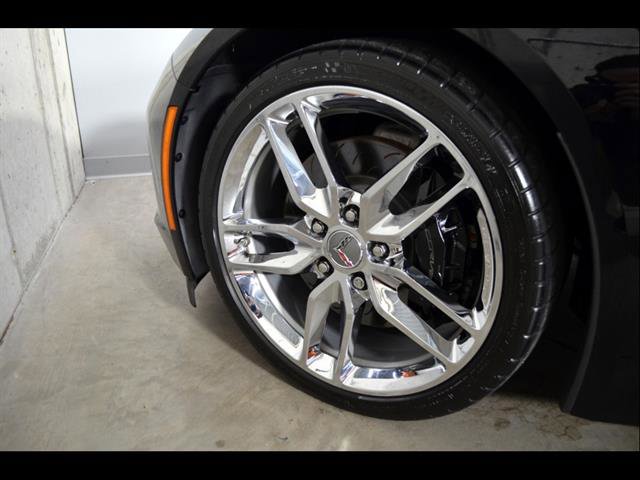 Used 2017 Chevrolet Corvette Stingray Coupe image 8