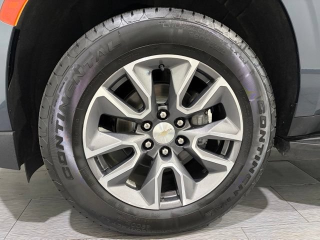 Used 2021 Chevrolet Suburban LT AWD/4WD image 22