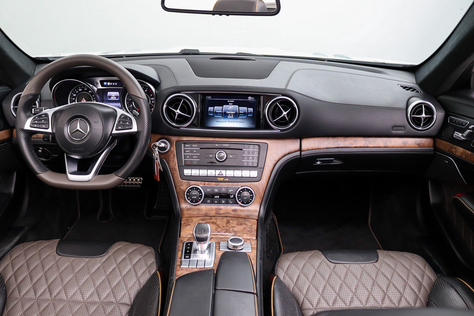 Used 2020 Mercedes-Benz SL 450 image 25