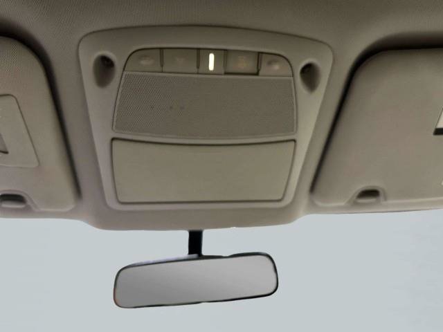 Used 2016 Nissan Rogue SV FWD image 58