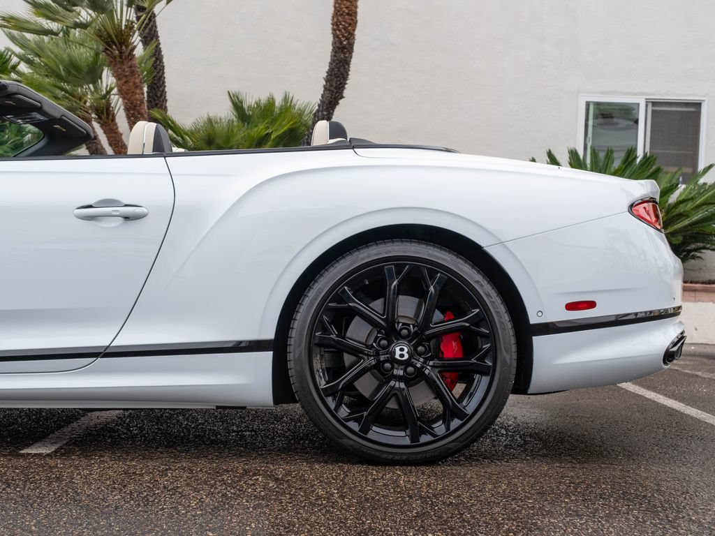 Used 2024 Bentley Continental GT Speed AWD/4WD image 24