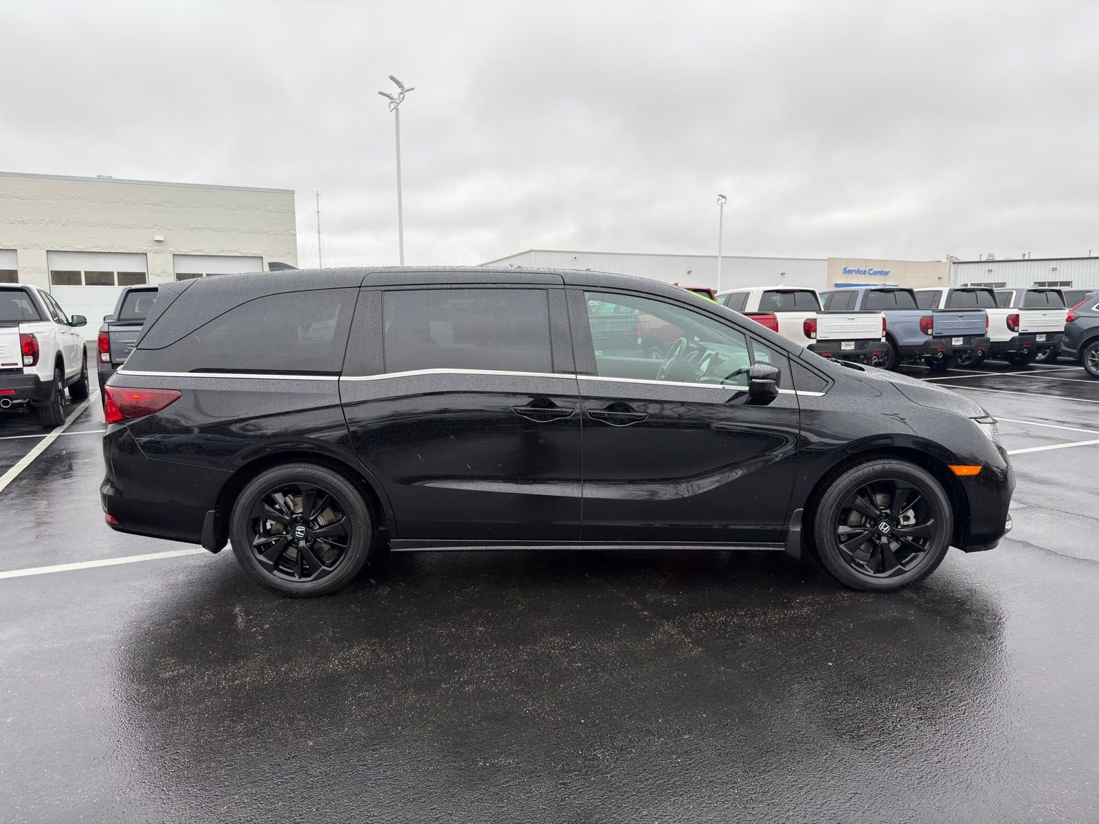Used 2024 Honda Odyssey Sport image 9