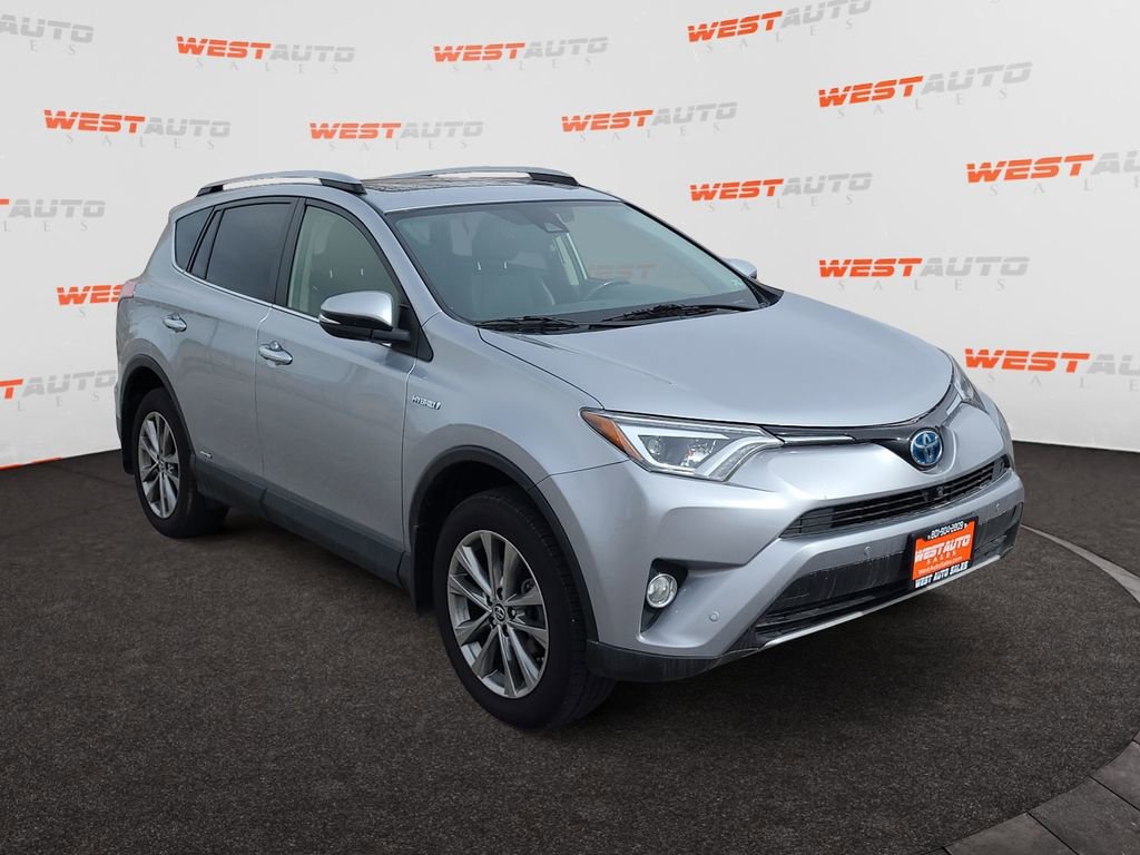 Used 2017 Toyota RAV4 Limited w/ Advanced Technology Package AWD/4WD image 7