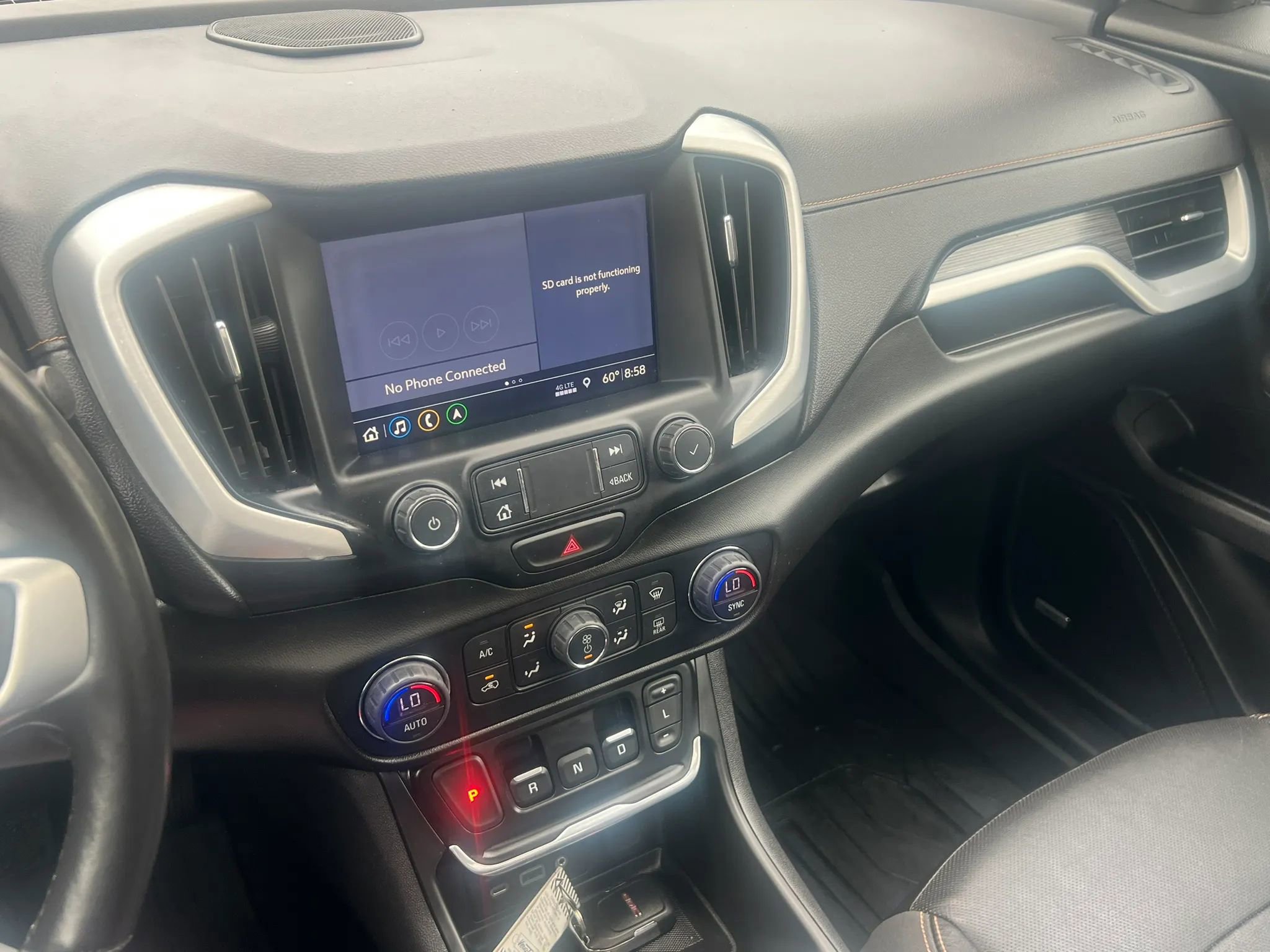 Used 2021 GMC Terrain SLT w/ Infotainment Package II AWD/4WD image 23
