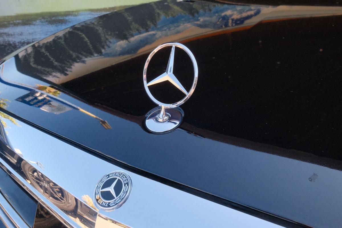 Used 2020 Mercedes-Benz S 560 Sedan image 48