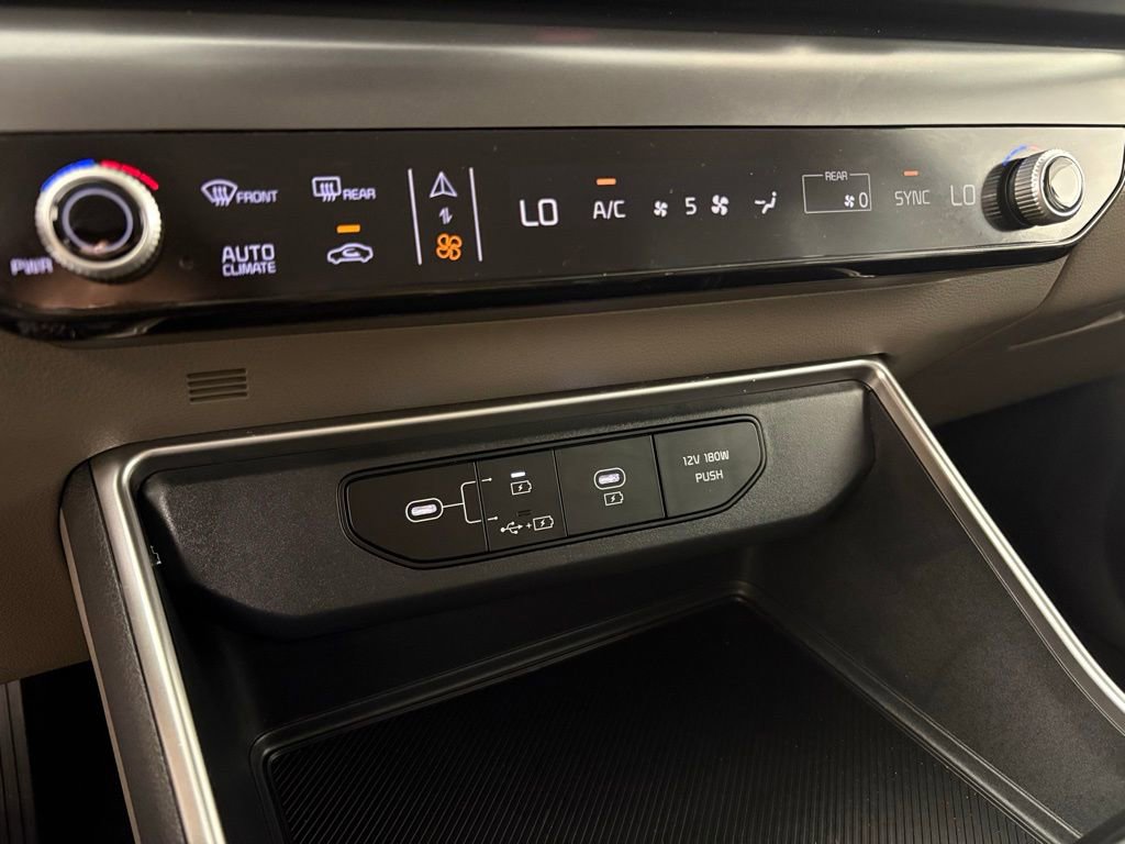 New 2026 Kia Carnival image 31