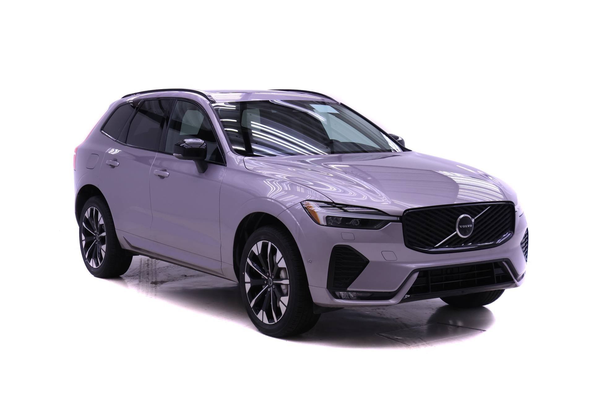 New 2026 Volvo XC60 B5 Plus w/ Protection Package Premier image 2