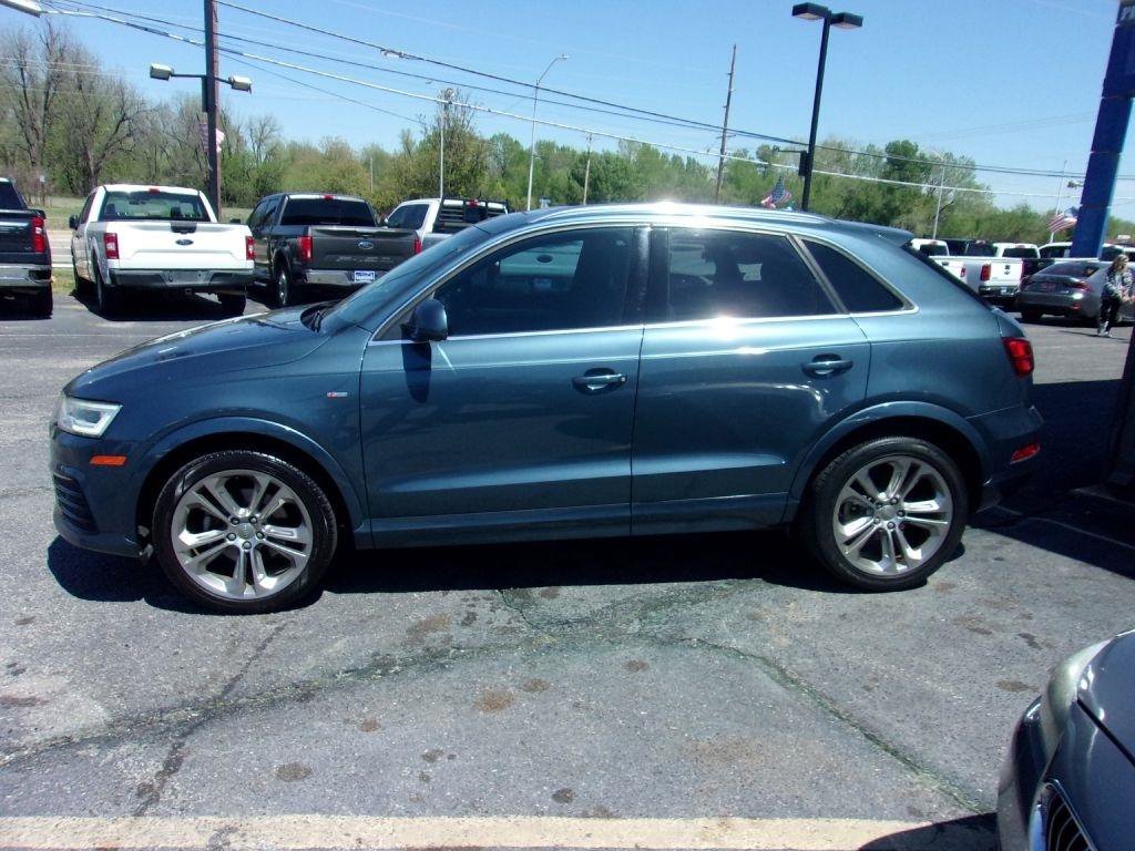 Used 2018 Audi Q3 2.0T Premium Plus w/ Premium Plus Package AWD/4WD image 2