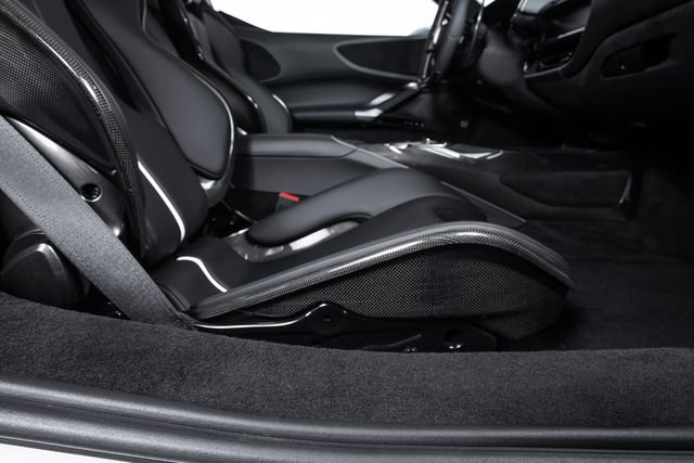 Used 2023 Ferrari SF90 Spider AWD/4WD image 57