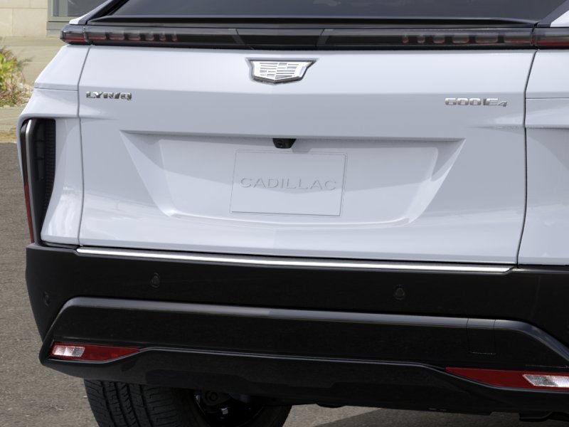 New 2026 Cadillac Lyriq Luxury w/ LPO, Floor Liner Package AWD/4WD image 14