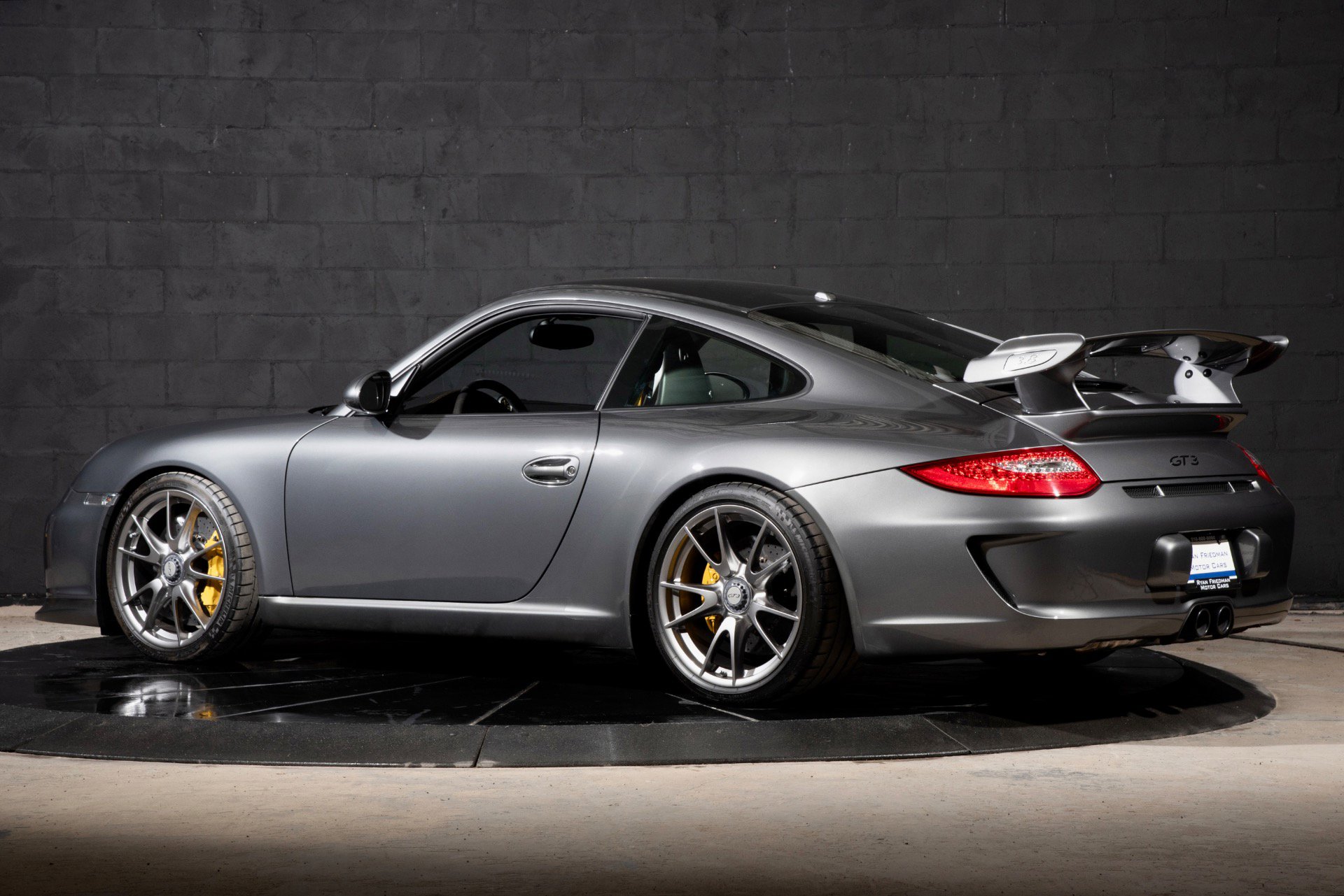 Used 2010 Porsche 911 GT3 image 3