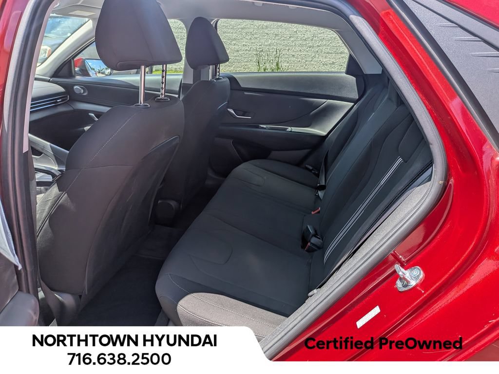 Used 2023 Hyundai Elantra SEL FWD image 28