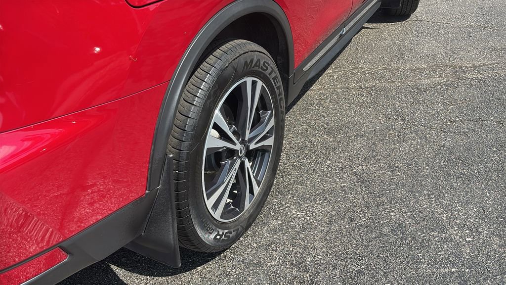 Used 2017 Nissan Rogue SL FWD image 8