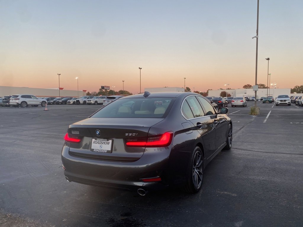 Used 2021 BMW 330i Sedan w/ Convenience Package image 5