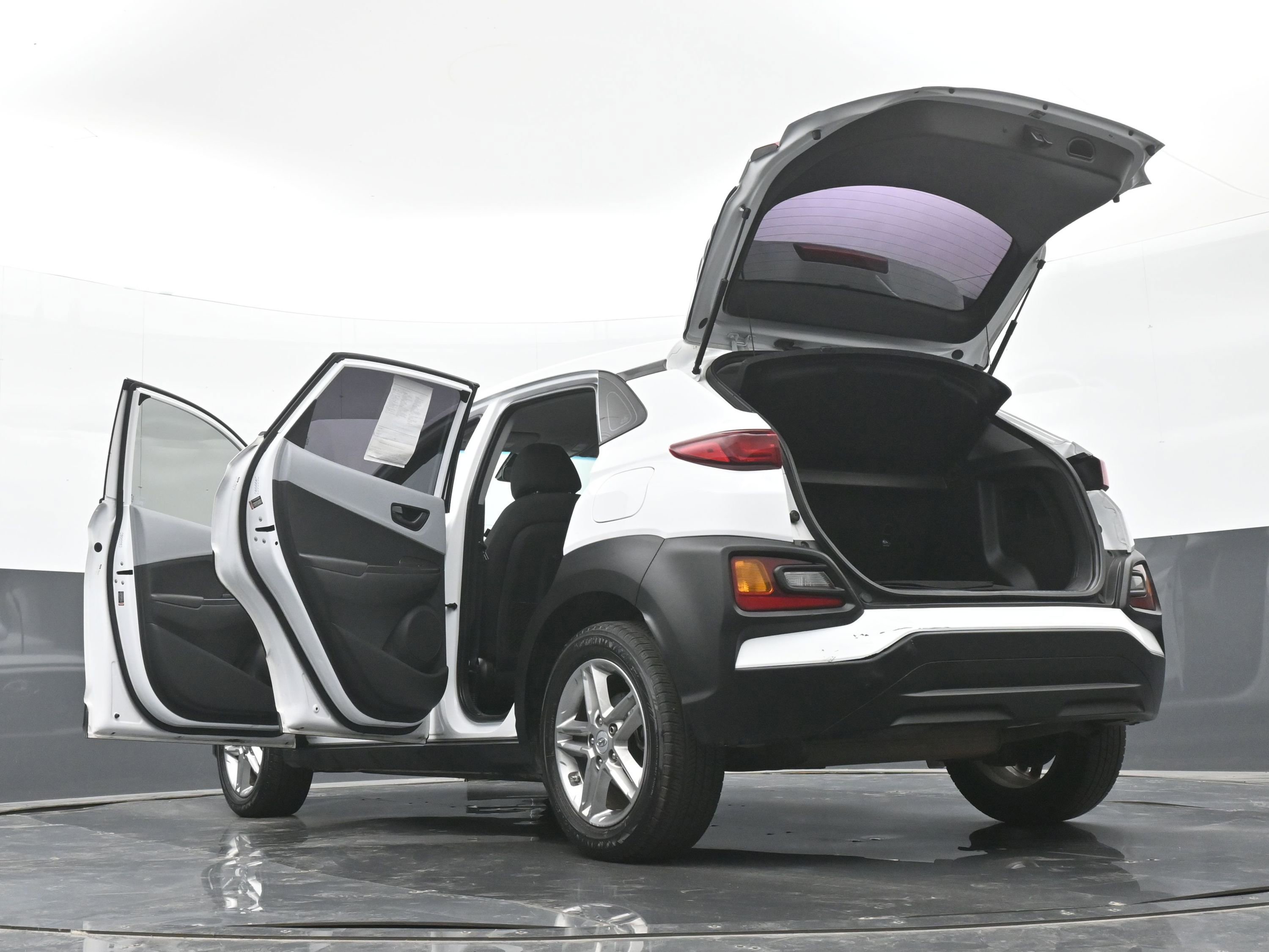 Used 2021 Hyundai Kona SE FWD image 50