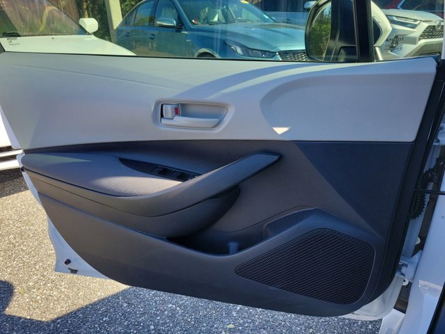 Used 2026 Toyota Corolla LE image 35