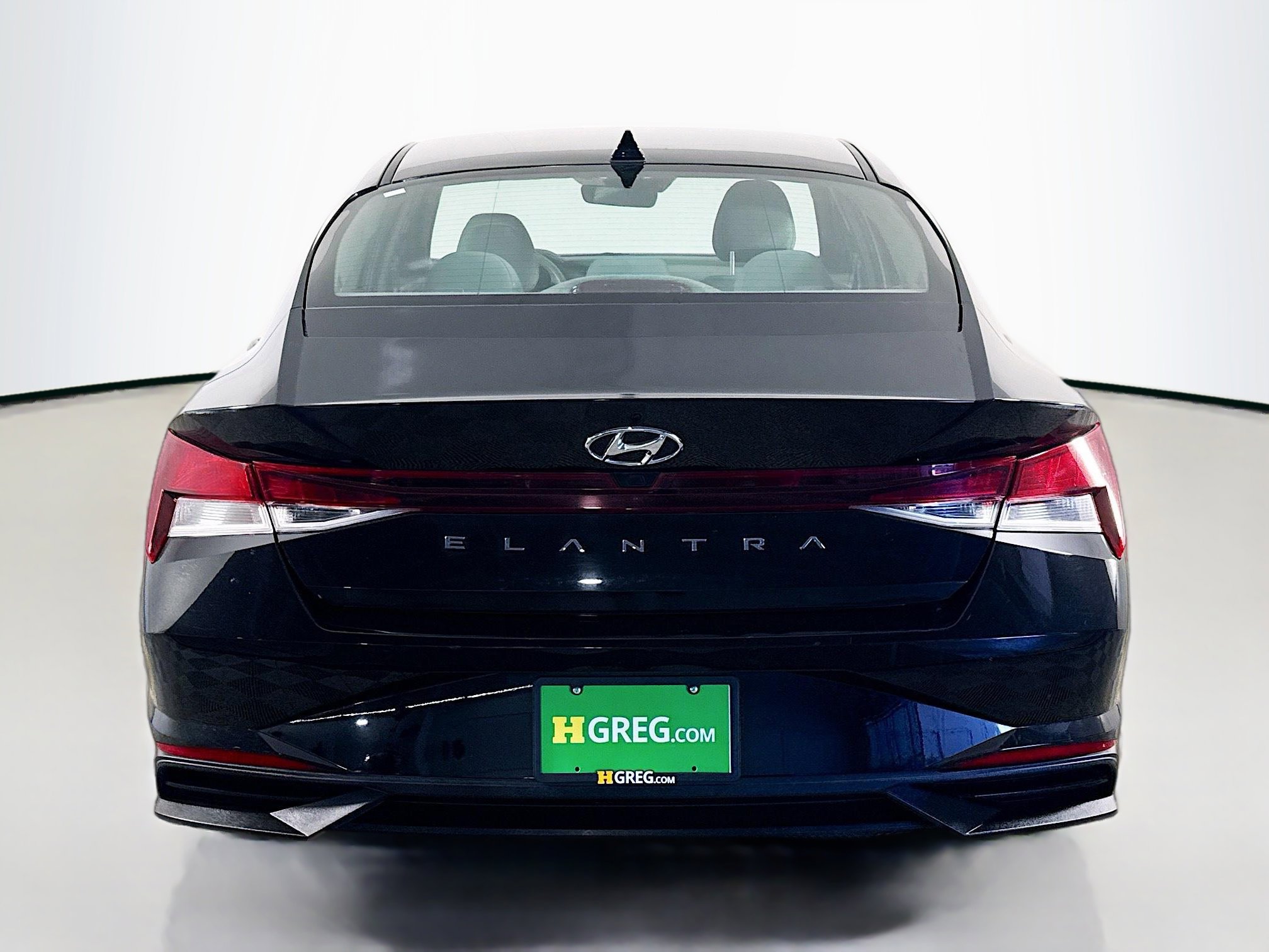 Used 2023 Hyundai Elantra SEL FWD image 8