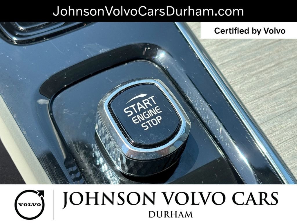 Used 2023 Volvo XC60 B5 Ultimate w/ Climate Package FWD image 22