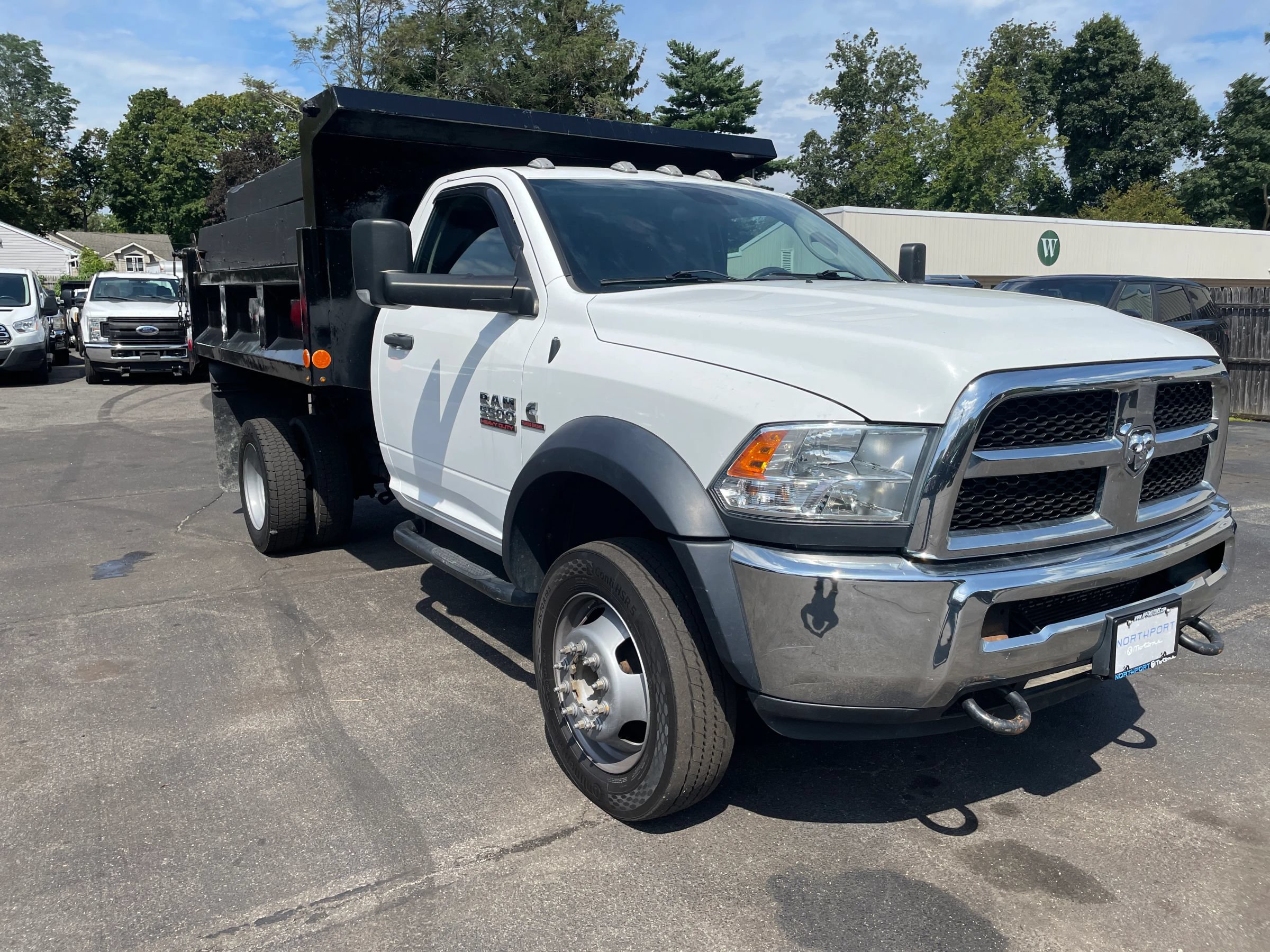 Used 2018 RAM 5500 Tradesman w/ Power & Remote Entry Group AWD/4WD image 7